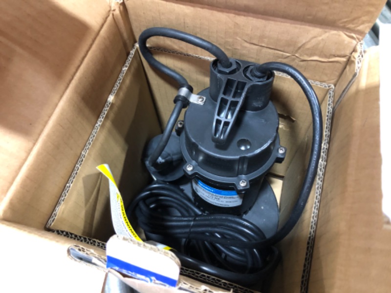 Photo 2 of Acquaer 1/3HP Sump Pump, 3040GPH Submersible Clean/Dirty Water Pump with Automatic Float Switch and 10ft Power Cord Sub Pump for Basement, Pool, Pond, Drain, Flooded Cellar, Aquarium and Irrigation 1/3HP 3040GPH