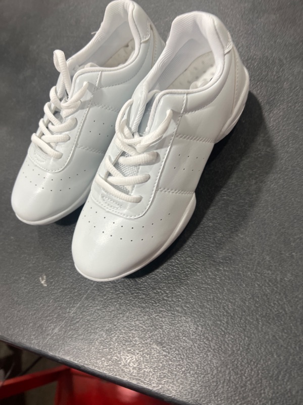 Photo 1 of BAXINIER Youth Girls White Cheerleading Dancing Shoes Athletic Training Tennis Walking Breathable Competition Cheer Sneakers SIZE 34 
