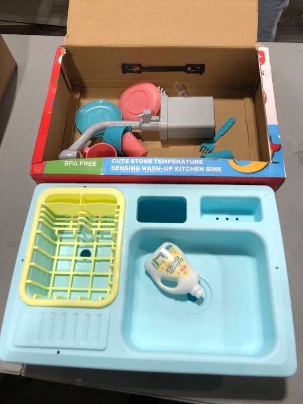 Photo 2 of CUTE STONE Color Changing Kitchen Sink Toys, Children Heat Sensitive Electric Dishwasher Playing Toy with Running Water, Automatic Water Cycle System Play House Pretend Role Play Toys for Boys Girls
