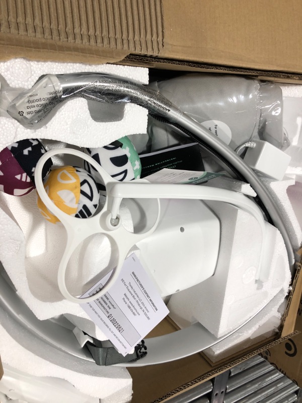 Photo 2 of 4moms mamaRoo Multi-Motion Baby Swing Smart Connectivity - Gray