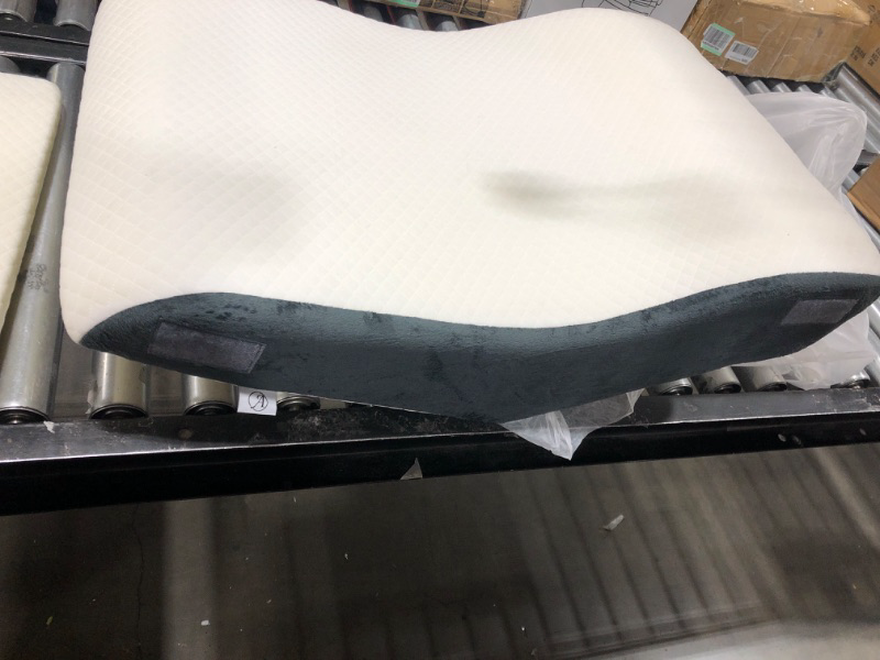 Photo 2 of 4 Piece Orthopedic Wedge Pillow Set