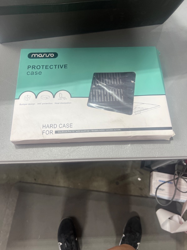 Photo 1 of macbook pro 13 protection case black 