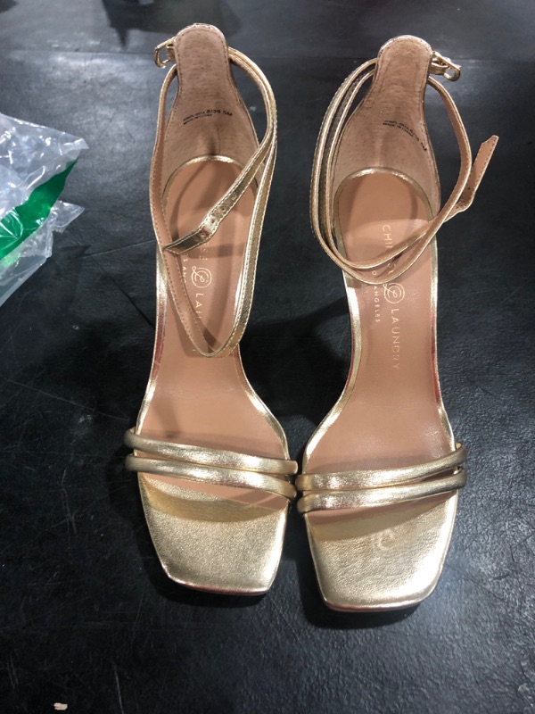 Photo 2 of [Size 8] Chinese Laundry Women's Jasmine Heeled Sandal - Gold