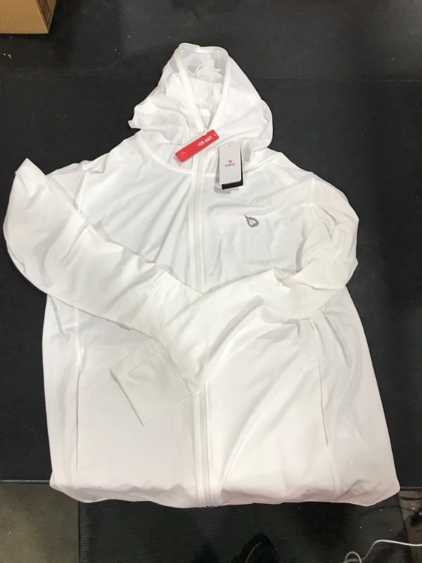 Photo 2 of [Size M[] BALEAF Women's UPF 50+ Sun Protection Jacket Hooded Cooling Shirt with Pockets - White