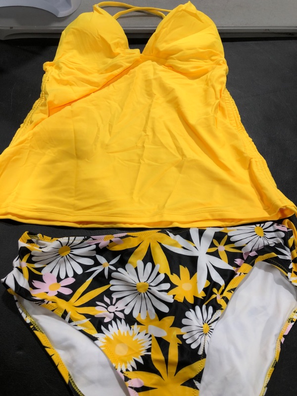 Photo 2 of Beachsissi Women's Tummy Control Two Piece Bathing Suits Drawstring Side Flower Print Tankini Sets X-Large Yellow