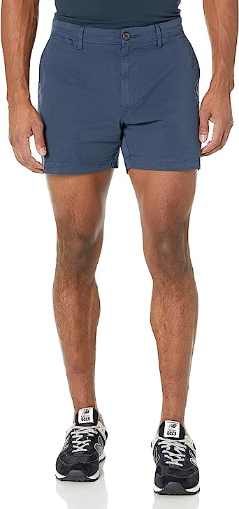 Photo 1 of Amazon Brand - Goodthreads Men's Slim-Fit 5" Inseam Flat-Front Comfort Stretch Chino Shorts