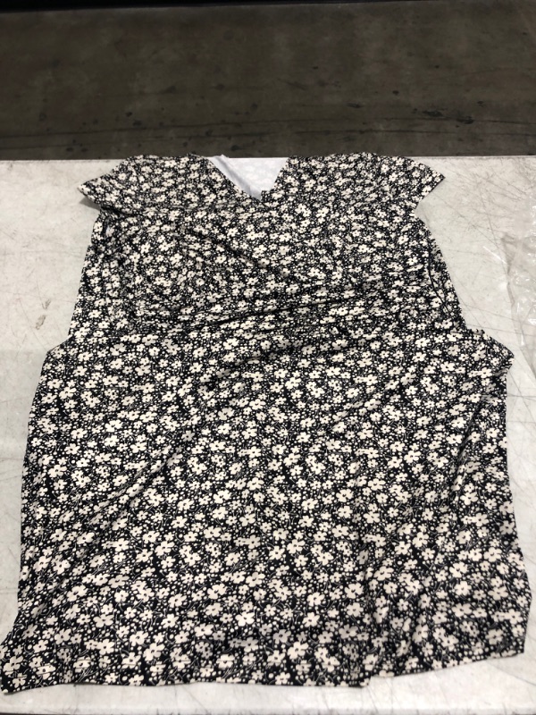 Photo 1 of Women - Floral Dress - Cannot determine size 