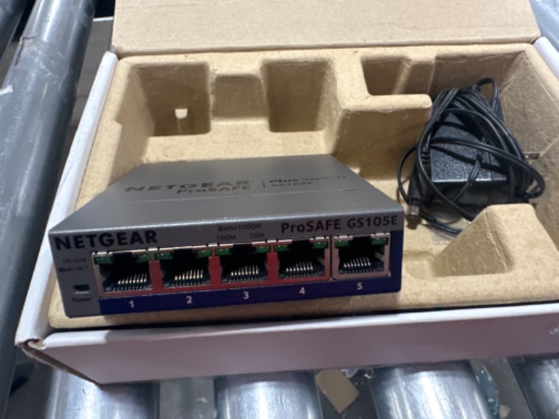 Photo 3 of NETGEAR 5-Port Gigabit Ethernet Plus Switch (GS105Ev2) - Managed, Desktop or Wall Mount, and Limited Lifetime Protection