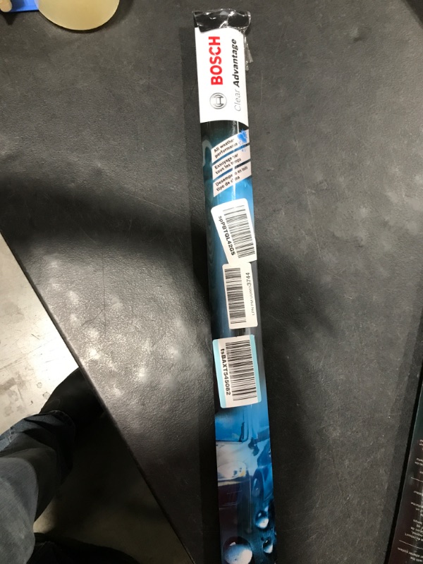 Photo 2 of BOSCH Clear Advantage 26CA Beam Wiper Blade - 26" (Single) 26" (Pack of 1)