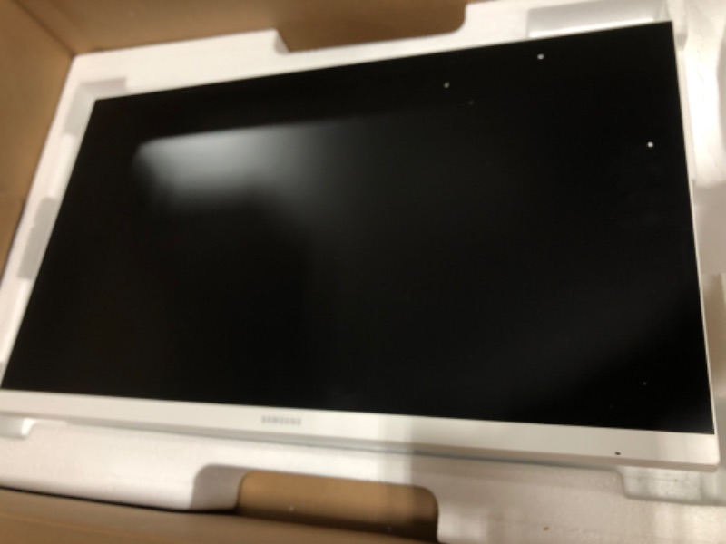 Photo 3 of Samsung Monitor SH851 Series 23.8"