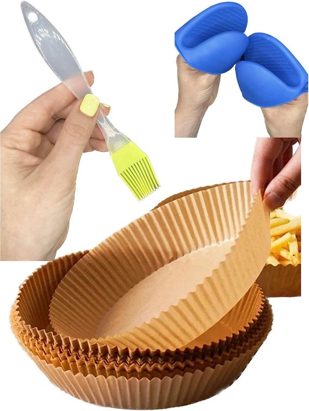 Photo 1 of 200 Pcs Air Fryer Liners | Disposable Air Fryer Paper Liners | Non-Stick Waterproof Food Grade Air Fryer Parchment Paper | Baking Paper for Frying Roasting with Brush & Pair of Gloves in a Box 