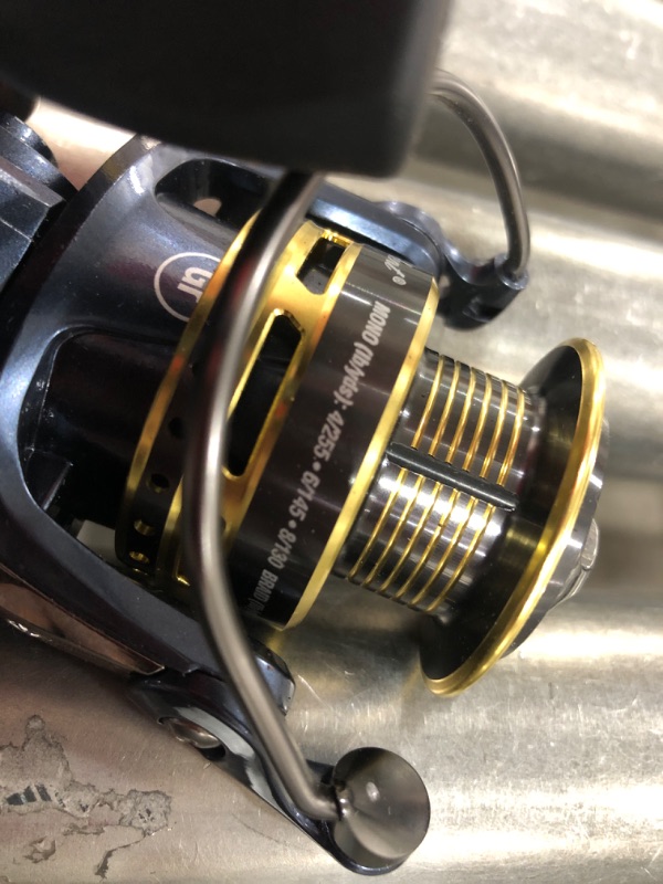 Photo 3 of  Pflueger President Spinning Reel, Fishing Reel, Graphite Body and Rotor, Corrosion-Resistant, Aluminum Spool, Front Drag System 