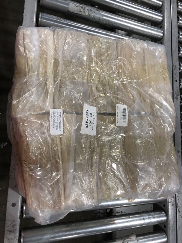 Photo 1 of 1000 pack disposable everyday napkins/tissues