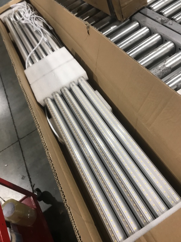 Photo 1 of ONLYLUX 5ft LED Shop Light Fixture, Linkable 6500K Daylight White Tube Light, High Output, Double Sided V Shape T8 Integrated 5 Foot Led Bulbs for Garage,Warehouse,Clear Lens 10-Pack 6500k 5FT 10PACK