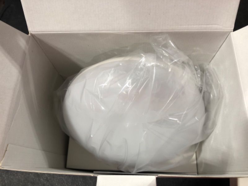 Photo 1 of Taotronics Light Therapy Lamp Touch & Shine TT-CL019