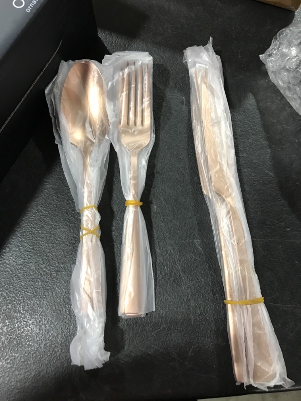Photo 1 of 20 Piece Matte Copper Silverware Set, Ornative Félicie Flatware Cutlery Service for 4, Includes Knives, Forks, Spoons, Stainless Steel Utensil for Home Kitchen Restaurant, Dishwasher Safe 
