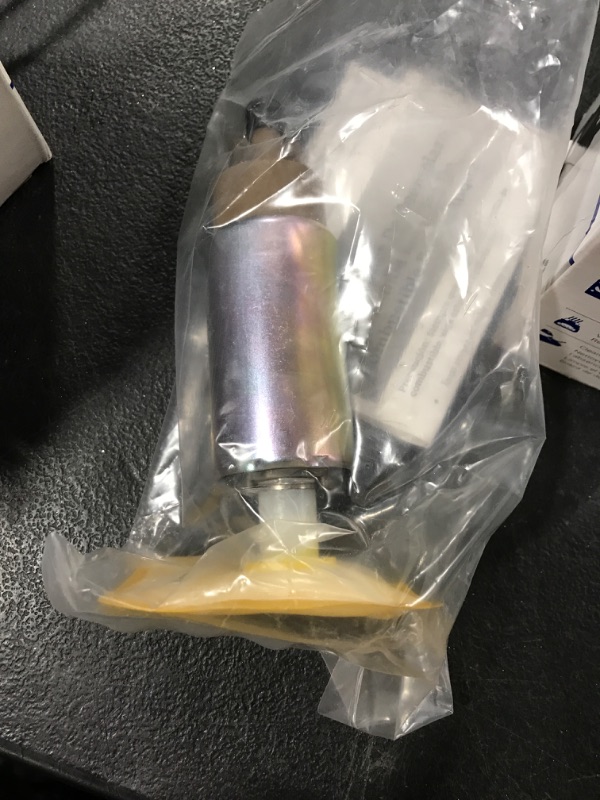 Photo 1 of Delphi FE0668 Electric Fuel Pump