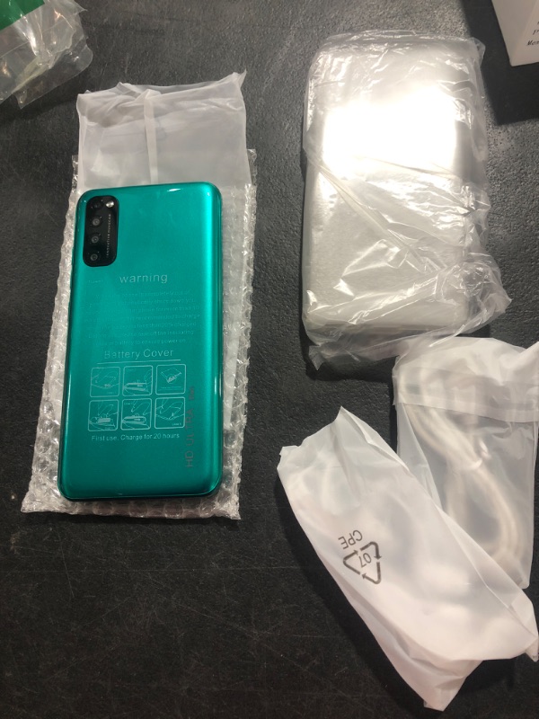 Photo 2 of No brand smart phone teal color