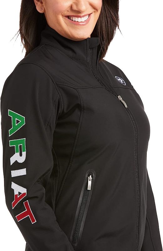 Photo 1 of ARIAT Women's Classic Team Mexico Softshell Water Resistant Jacket Size M
