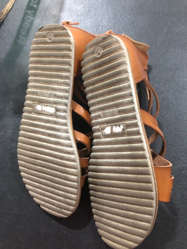 Photo 2 of CHILDREN SIZE 13 SANDALS 