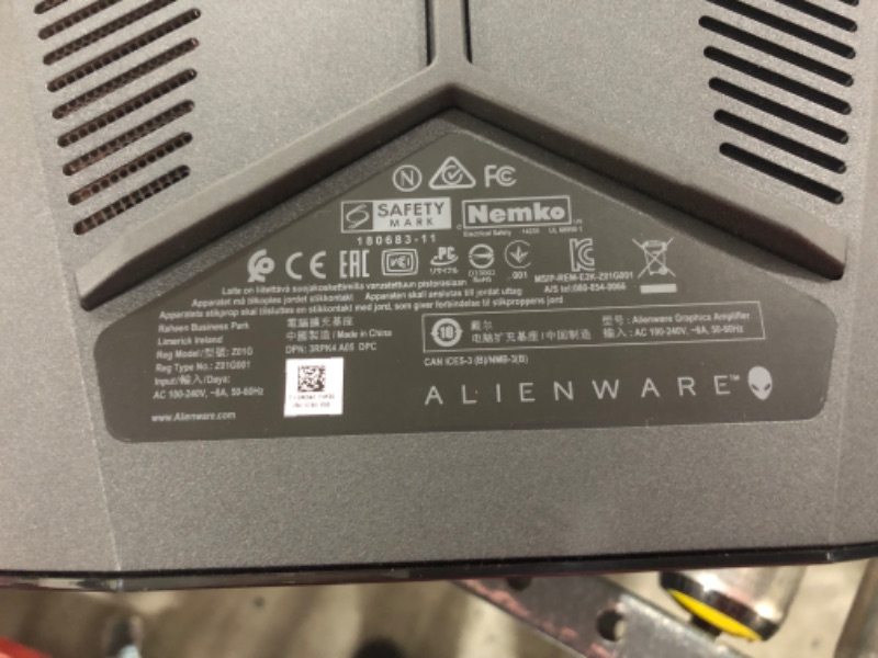 Photo 4 of Alienware Graphics Amplifier (9R7XN), Stealth black
