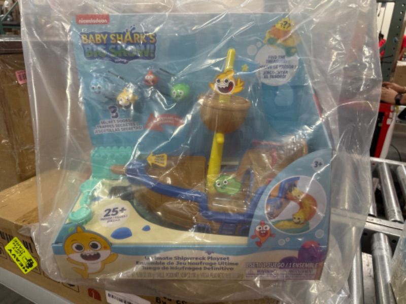 Photo 2 of BRAND NEW Ultimate Shipwreck Play Set
