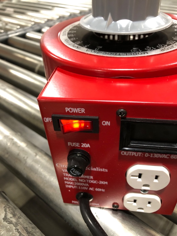 Photo 3 of Circuit Specialists - 20A Variable Transformer with Curent & Voltage LCD Displays & 2 Outlets - Adjustable Regulator - Voltage Tester - Power Supply - Adapter & Watt Meter - Testing Equipment
