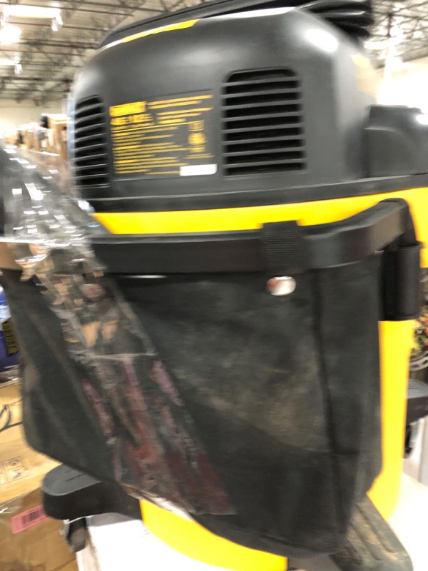 Photo 1 of DeWalt Wet/Dry Vac