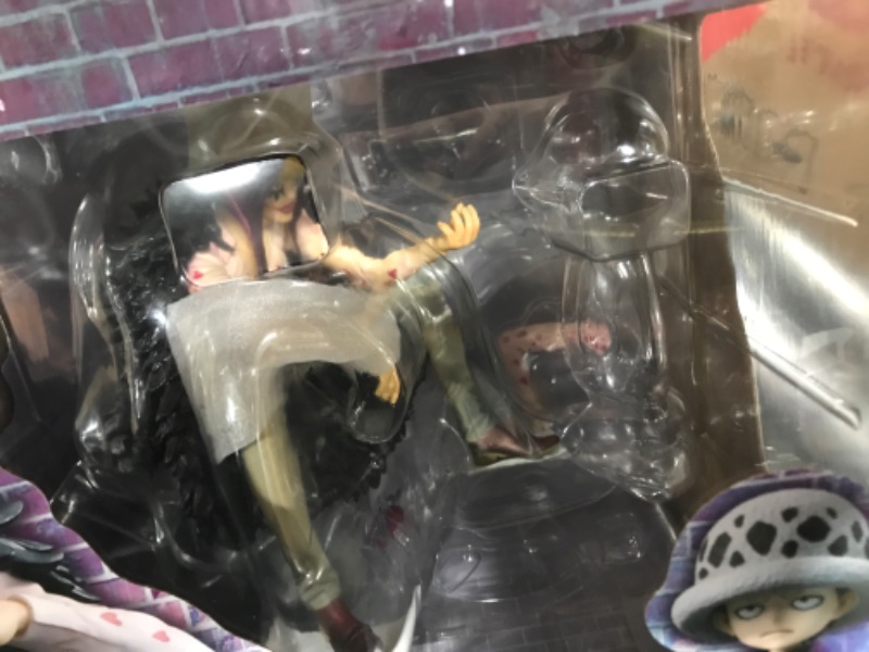 Photo 1 of MEGAHOUSE ONE Piece - Corazon & Law - Statue Excellent Model Li. Ed. P.O.P. 17cm