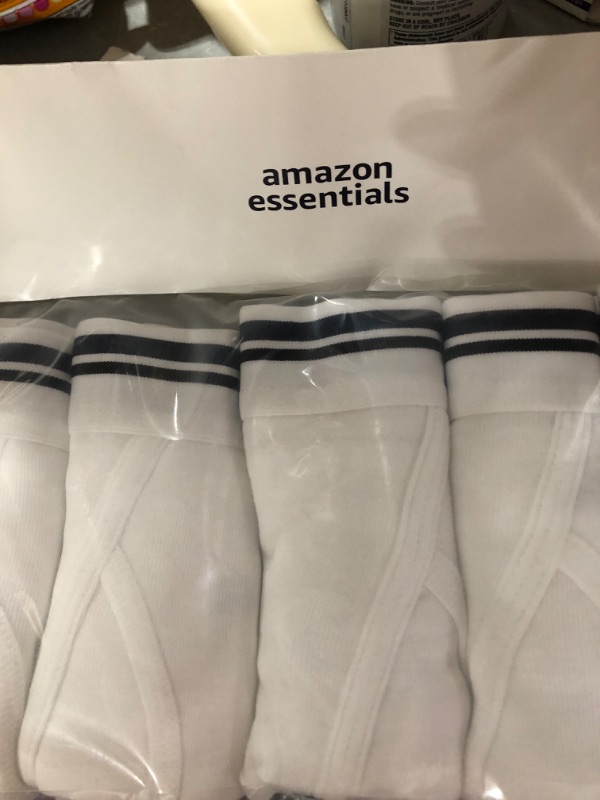 Photo 2 of Amazon Essentials Men's Tag-Free Cotton Briefs, Pack of 7 Large White
SIZE L