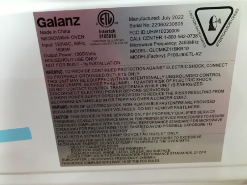 Photo 1 of 1.1 cu. ft. Retro Countertop Microwave in Black