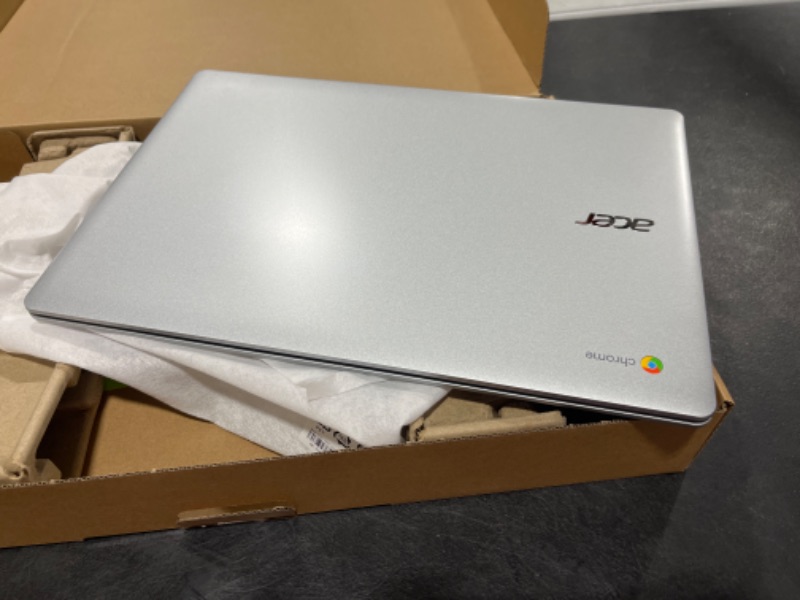 Photo 5 of Acer 2022 Chromebook 315 15.6" Full HD 1080p IPS Touchscreen Laptop PC, Intel Celeron N4020 Dual-Core Processor, 4GB DDR4 RAM, 64GB eMMC, Webcam, WiFi, 12 Hrs Battery Life, Chrome OS, Silver
