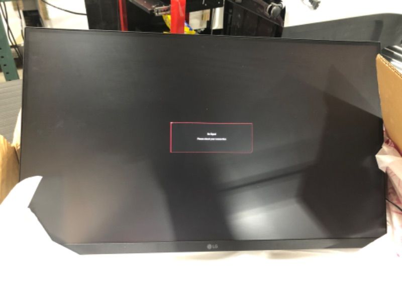 Photo 1 of LG UltraGear FHD 27-Inch Gaming Monitor 27GN800-B, IPS 1ms (GtG) with HDR 10 Compatibility, NVIDIA G-SYNC, and AMD FreeSync Premium, 144Hz, Black