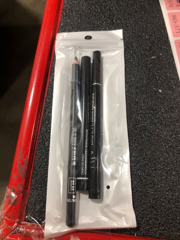 Photo 1 of 
ETEDES 3 Different Precision Liquid Eyeliners;