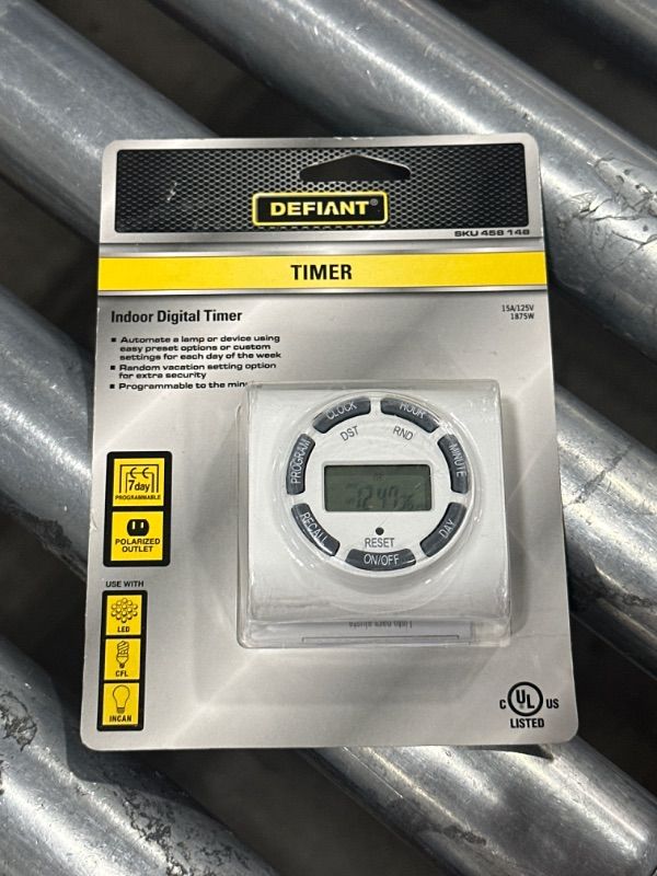 Photo 2 of 15 Amp 7-Day Indoor Plug-In Digital Polarized Timer, White