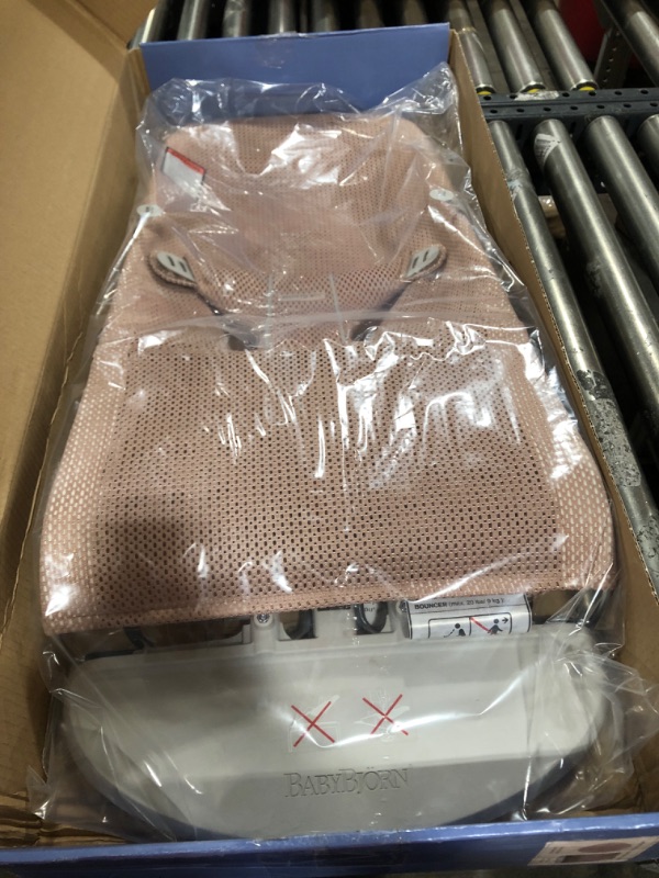 Photo 1 of BabyBjörn Bouncer Bliss, Light Gray Frame, Mesh, Dusty Pink Mesh Dusty pink