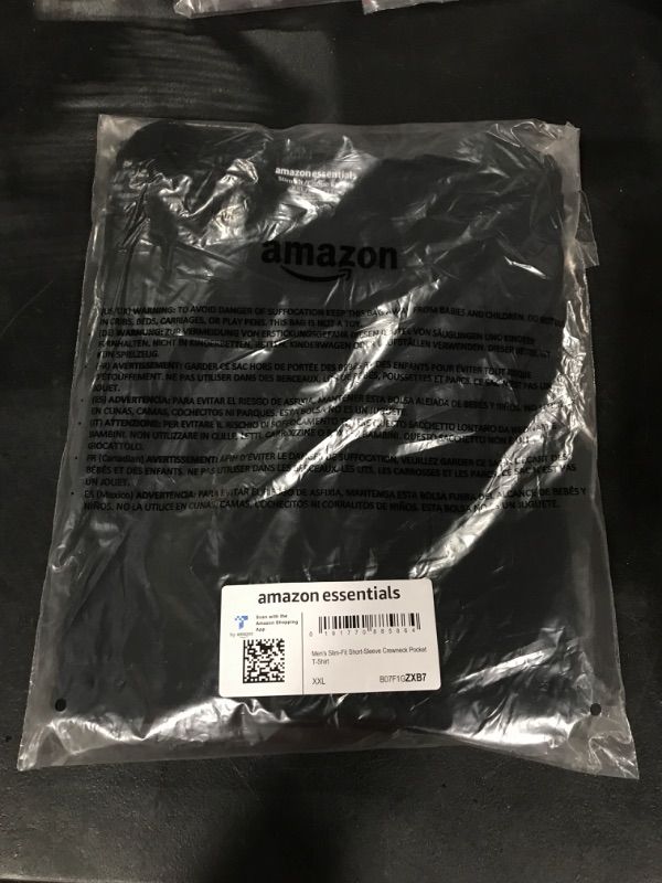 Photo 2 of Amazon Essentials Men's Regular-Fit Short-Sleeve Crewneck Pocket T-Shirt, Multipack, Large Black