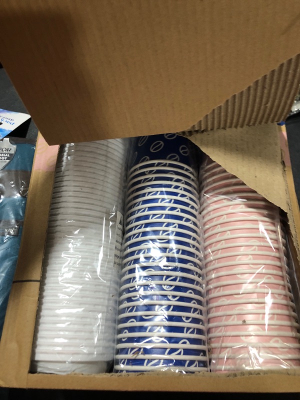 Photo 1 of 16 oz cups pack blue and pink