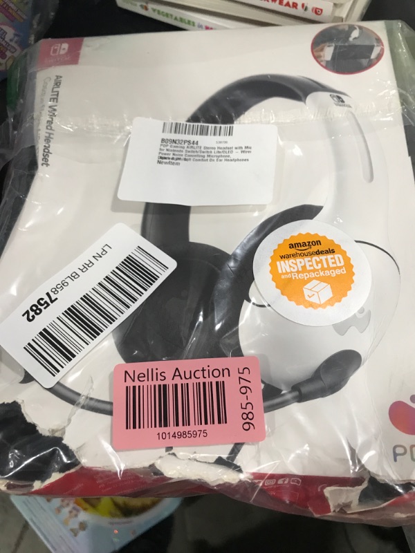 Photo 2 of PDP Gaming LVL40 Stereo Headset with Mic for Switch OLED - Noise Cancelling Microphone - Black & White - Nintendo Switch