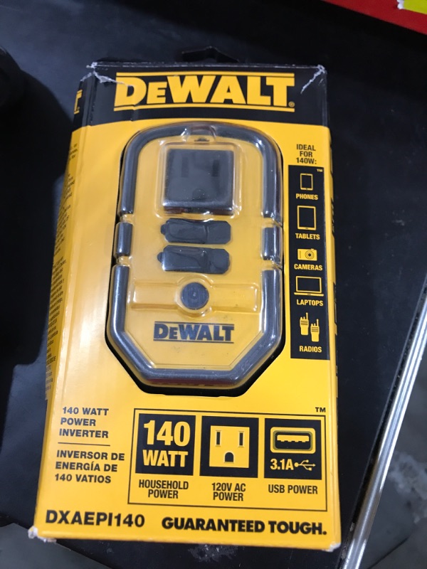 Photo 2 of DeWalt Power Inverter Dxaepi140