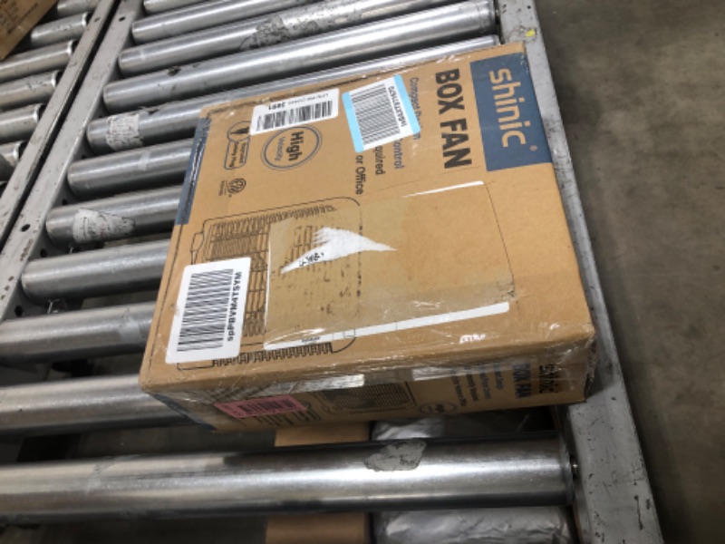 Photo 1 of shinic Box Fan 10", 2 Speeds, Table Fan with Strong Airflow, Energy Efficient Small Window Fan, Air Circulation Portable Kitchen Exhaust Fan for Bedroom Bathroom, and Tabletop, green