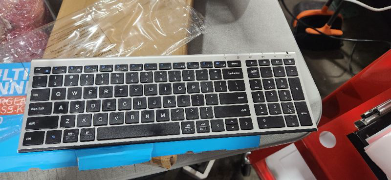 Photo 1 of Rechargable wireless keyboard