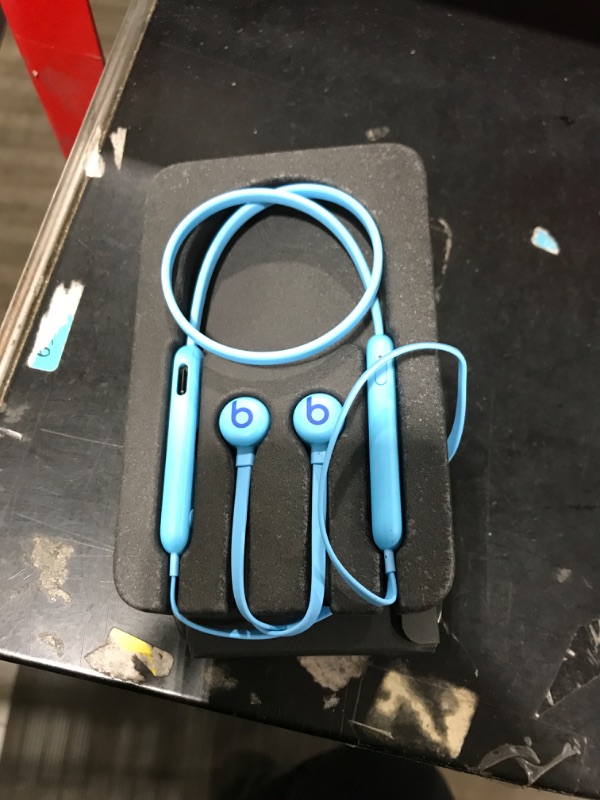 Photo 2 of Beats Flex in Blue with Apple 20W USB-C Power Adapter Flame Blue Beats Flex **HEADPHONES ONLY**