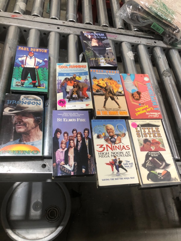 Photo 1 of  [VHS]
Bundle 