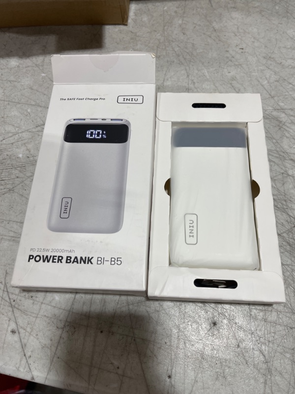 Photo 1 of 20000MAH POWER BANK 