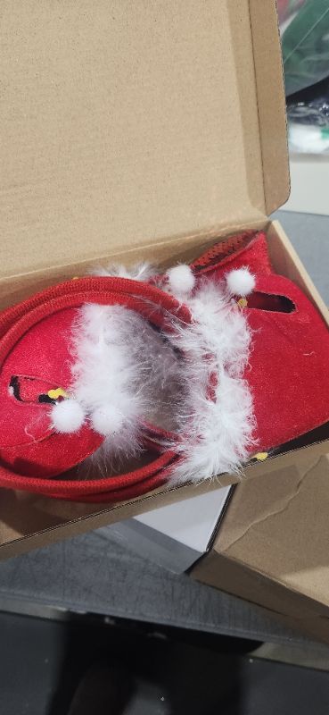 Photo 1 of 4 pcs Christmas crowns