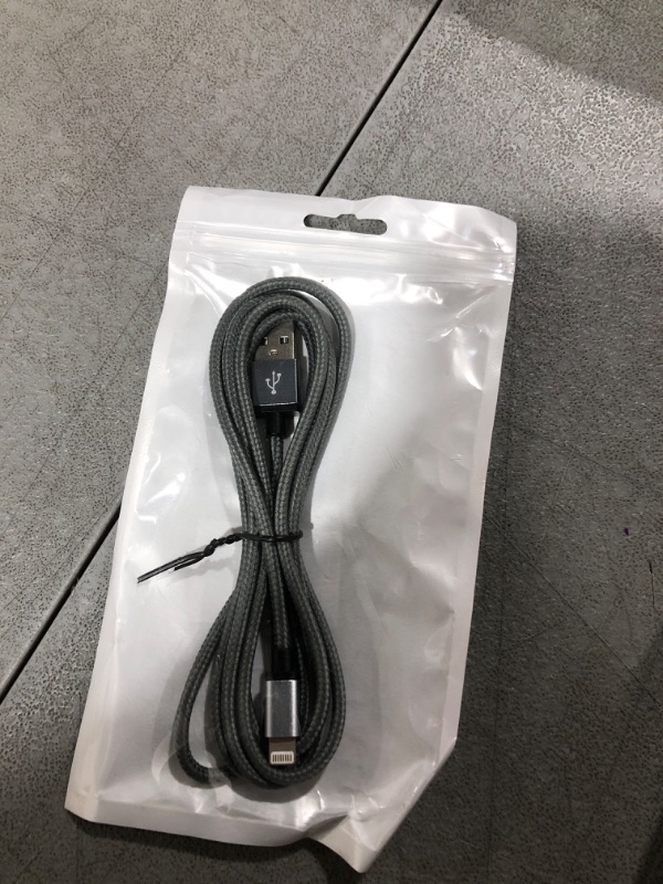 Photo 1 of 5ft gray lightning cable