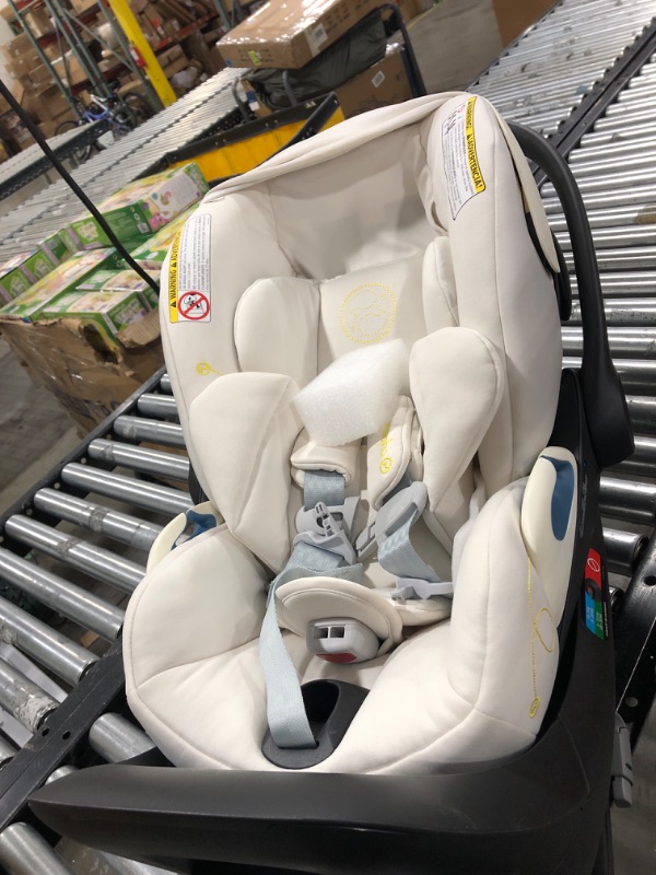 Photo 2 of Cybex Cloud G Comfort Extend Infant Car Seat with Anti-Rebound Base, Linear Side Impact Protection, Latch Install, Ergonomic Full Recline, Extended Leg Rest, Seashell Beige