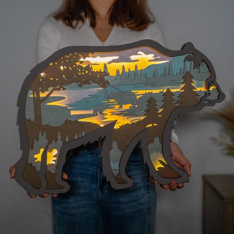 Photo 1 of 3D Wooden Animals LED Night Light, Art Wall Home Hanging Decor Carving, Wood Carved Lamp Modern Festival Decoration Desktop Desk Table Living Room Bedroom Farmhouse Office Shelf (Grizzly Bears) 