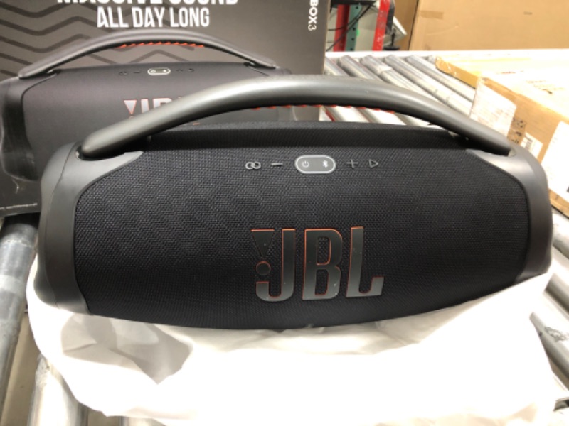 Photo 2 of JBL Boombox - 3 Speakers
